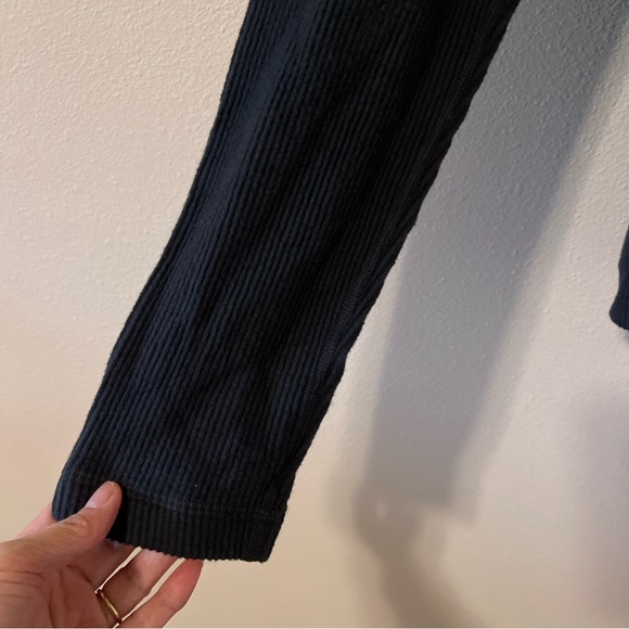 Agave Denim Wave Train Flat Back Seersucker 1/4 Zip Mock Pullover Black NWT-S - Picture 6 of 13